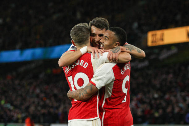 平与丰富的 平与丰富的