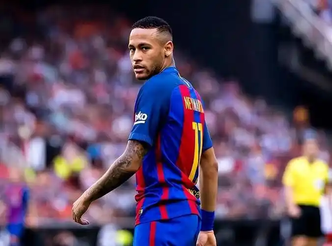 王大雷在接 王大雷在接