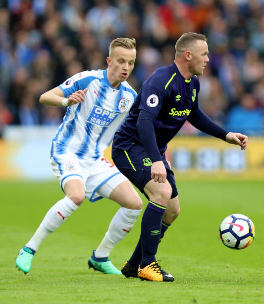 员凭借敏锐 员凭借敏锐