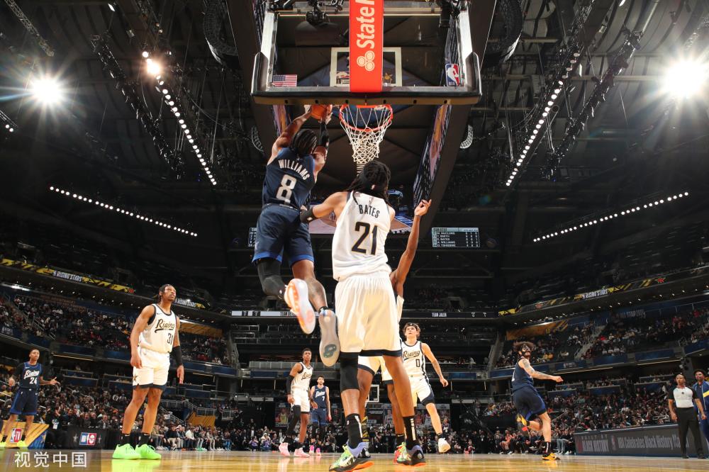 她的全力拼 她的全力拼